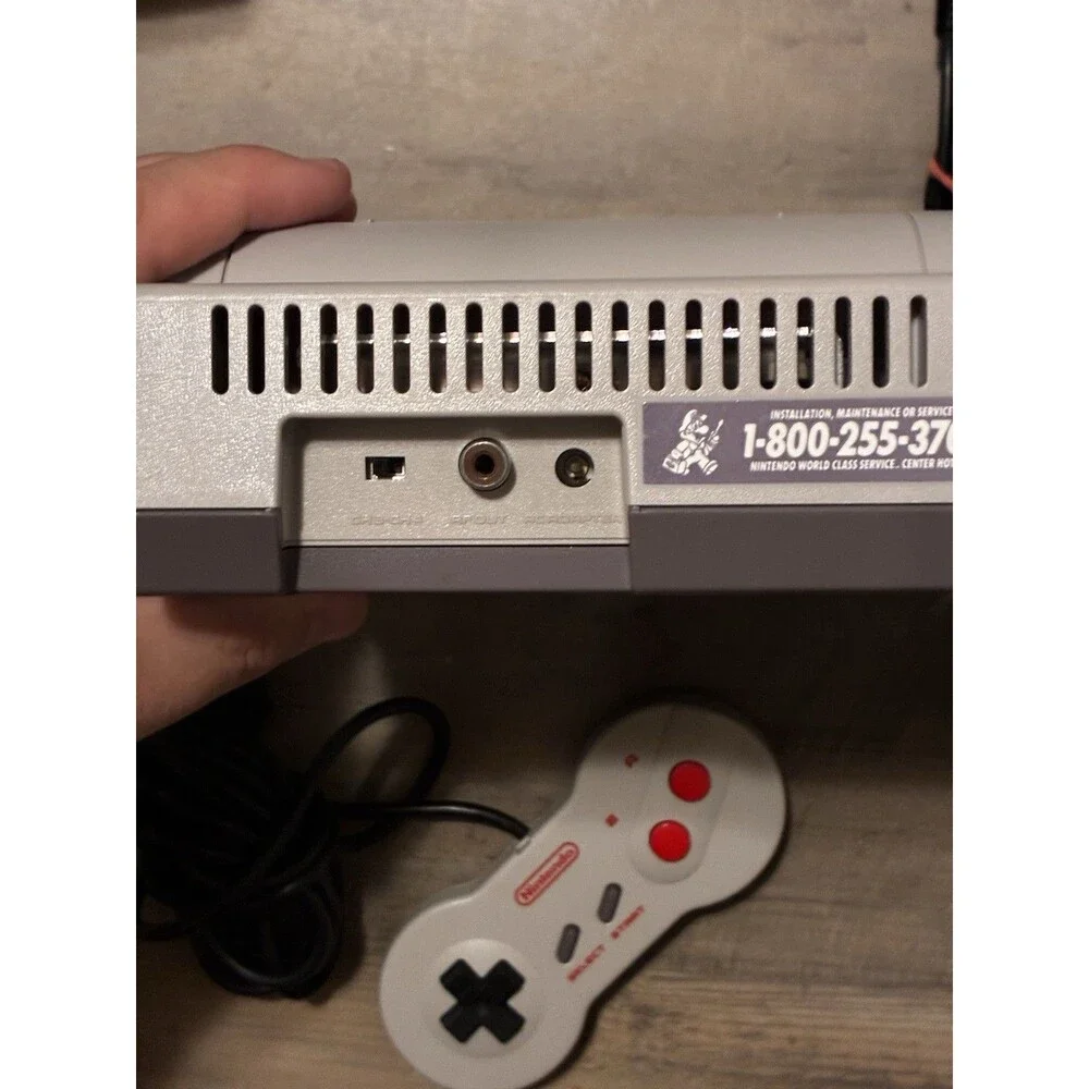 Original Nintendo NES Top Loader Console W/ Dog Bone Controller Tested All OEM